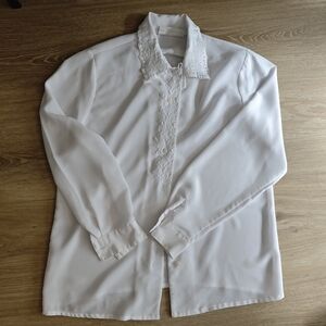 Vintage Yves St. Clair White Dress Shirt with Lace Detail